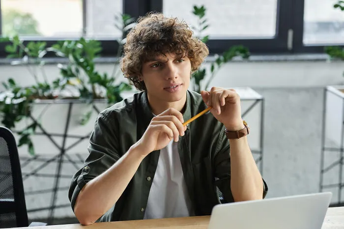 “What Is The Deal With The Gen Z Stare?” (23 People Chime In)