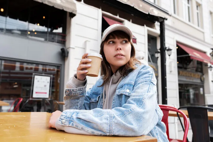 “What Is The Deal With The Gen Z Stare?” (23 People Chime In)