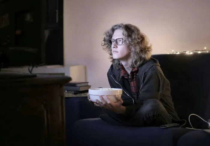 Binge-watching ruins the experience of a good show