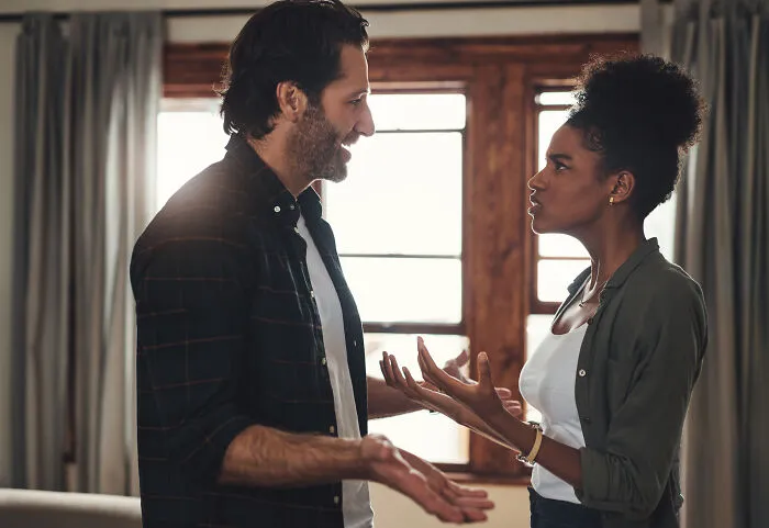 “There Was A Long Pause”: 71 Embarrassing Moments Featuring Guys Mansplaining To No End