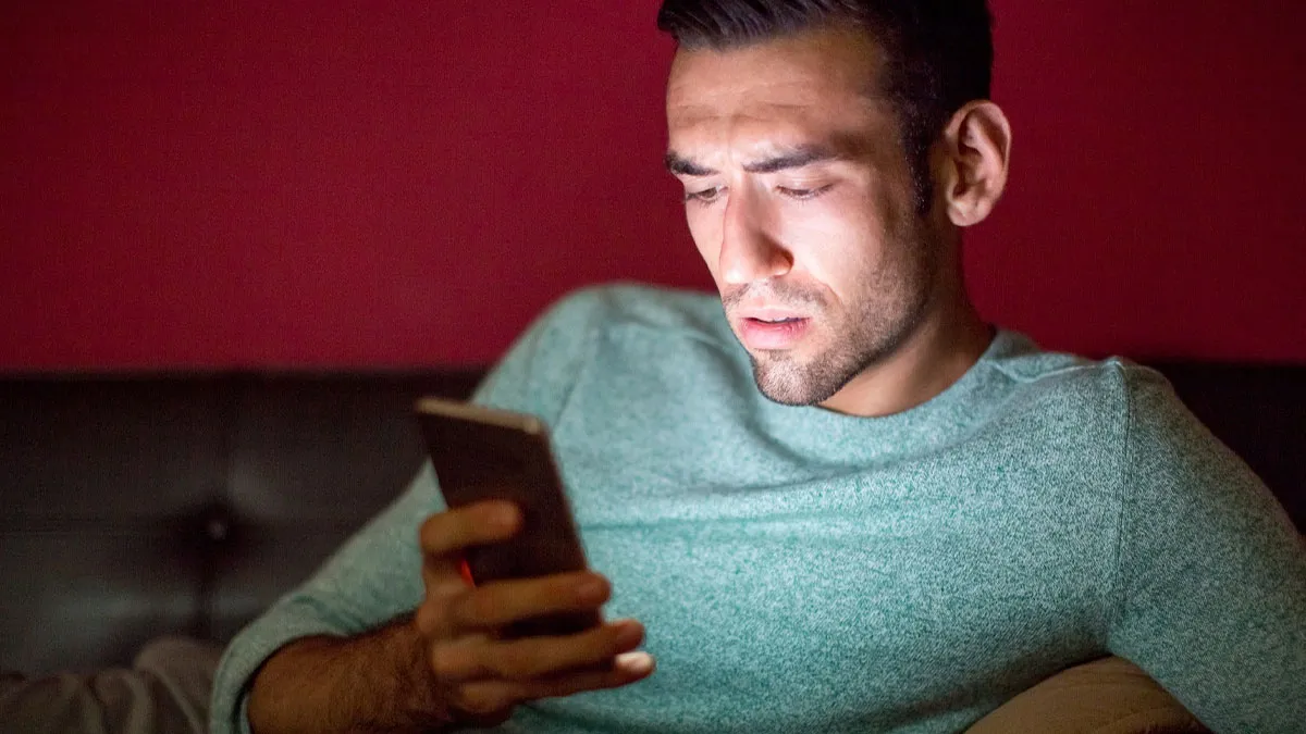 Guy Snaps At Wife Because Of A Single Comment From Her Male Colleague, Netizens Slam His Behavior
