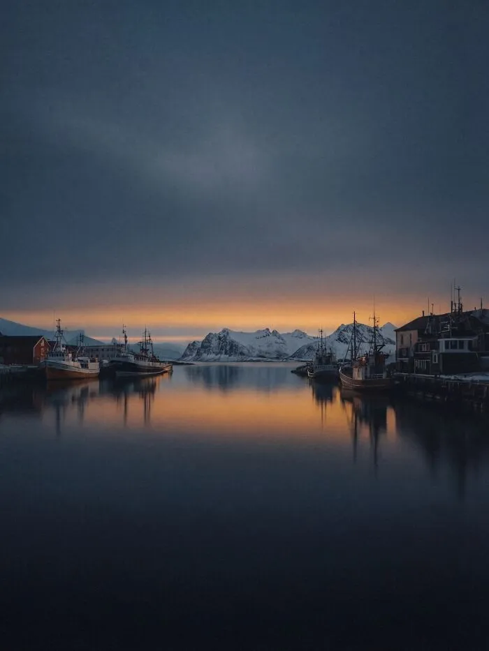 This Artist Uses A High-Precision AI Production System To Create Stunning Nature Scenes That Look Like Real Photos (40 Pics)