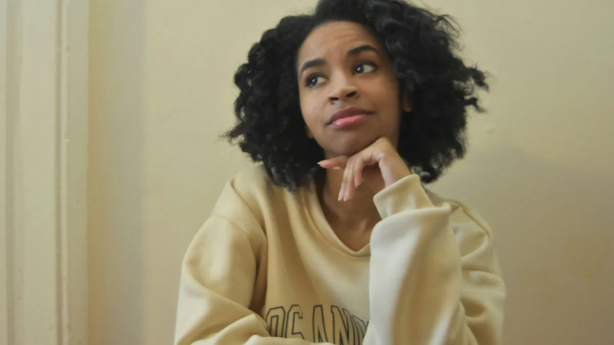 Woman Asks The Internet How To Get Rid Of Her BF’s Pregnant Ex, Gets A Brutal Reality Check
