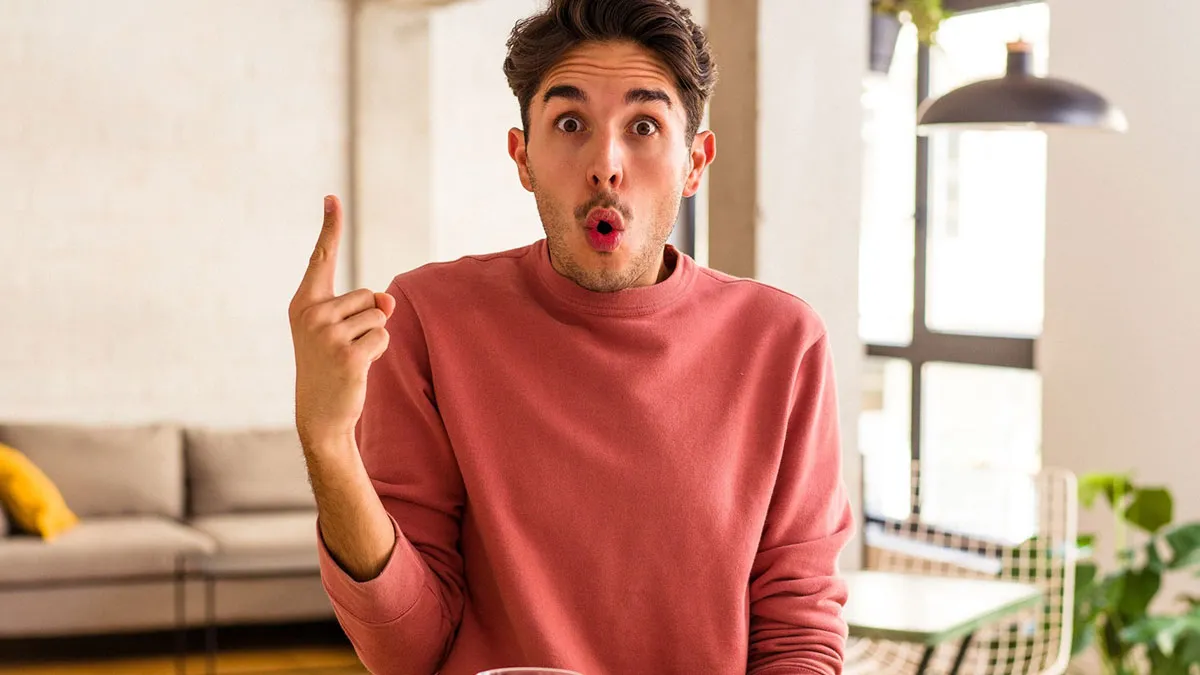 Family Keeps Enabling Jobless 36YO, Guy With PhD Finally Calls Her Out When She Gives Him Advice