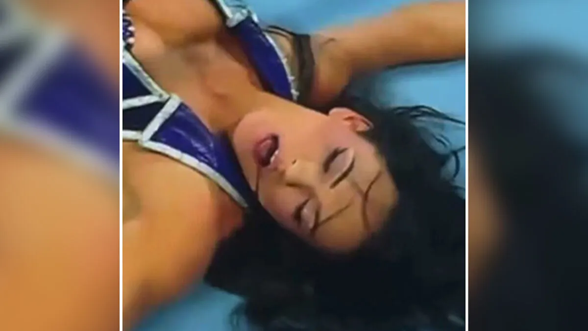 Pro Wrestler Kiana James Suffers Awkward Wardrobe Malfunction On Live TV