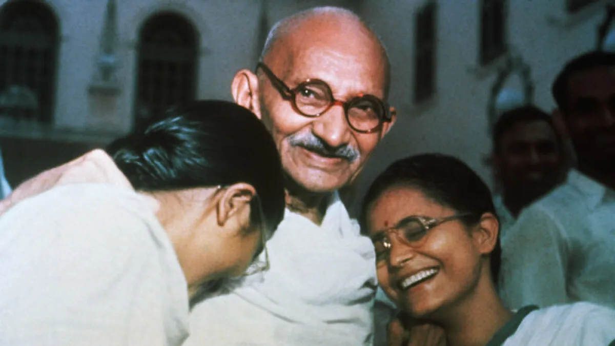 20 Most Influential Leaders Who Changed The World (For Better Or Worse)