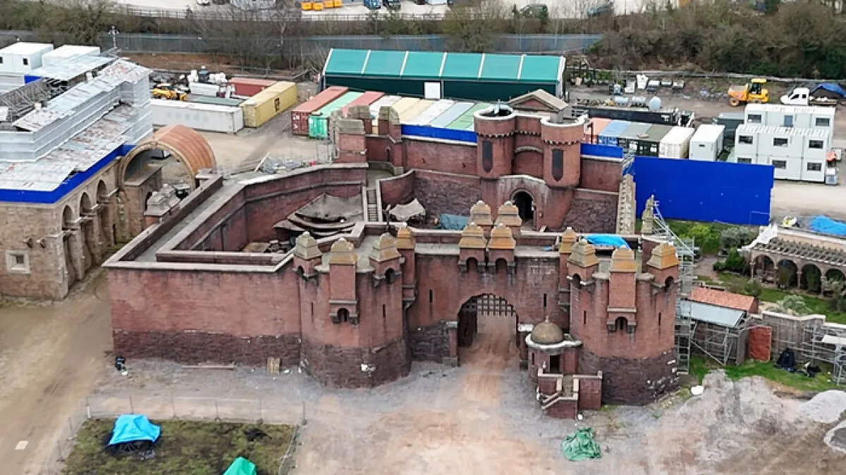 Man Sneaks Drone Over Harry Potter Set And Reveals Astounding Details