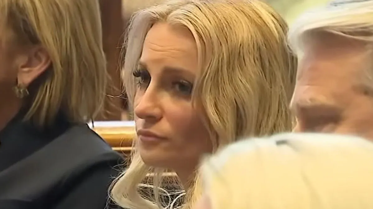 'Glamorous' Cop Learns Her Fate Amid Scandalous Police Trial
