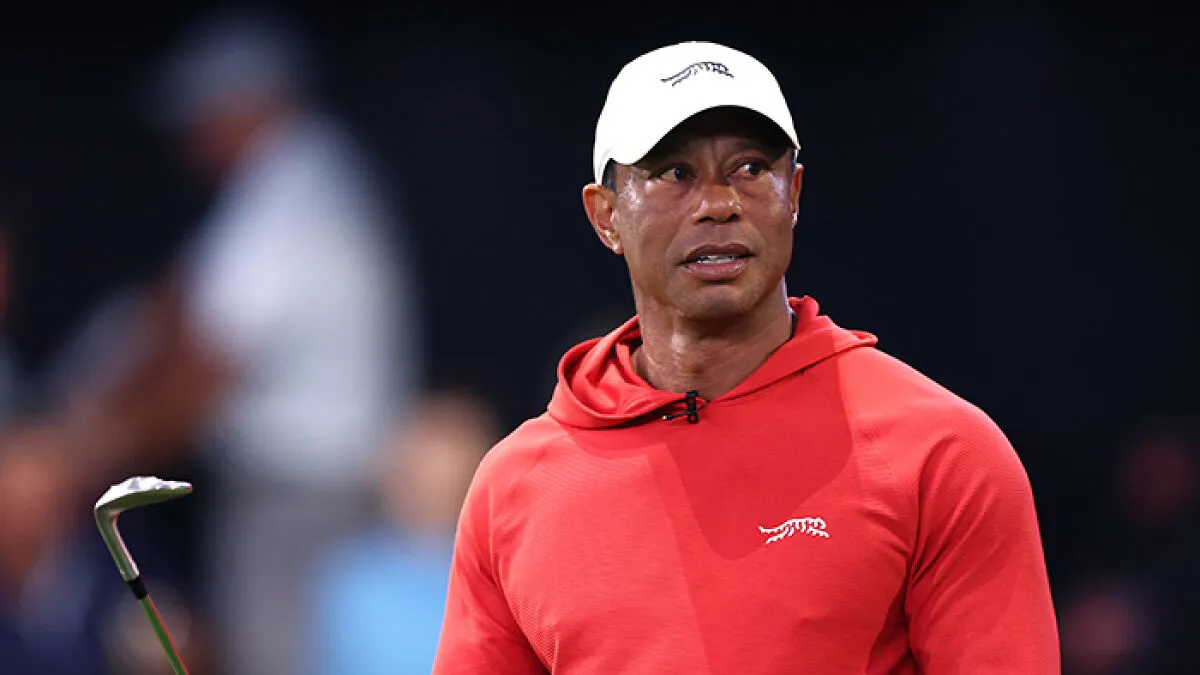 Tiger Woods' Car Crashes, Rolls Over In Florida