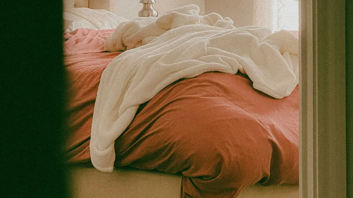 51 Times People Found Out Their Partners Were Cheating On Them In The Weirdest Ways