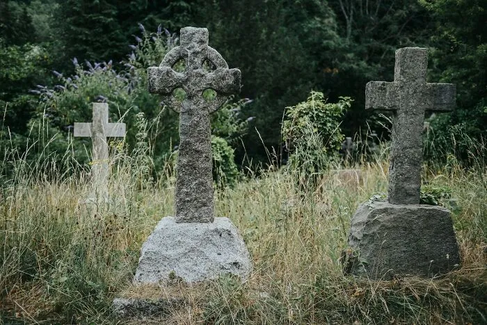 47 Times Archaeologists Dug Up Surprising Finds That Should Have Been Major News