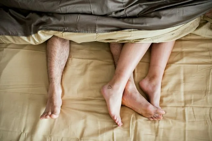 “He Said He Regretted It”: 49 People Who Gave Cheaters A Second Chance Shared What Happened