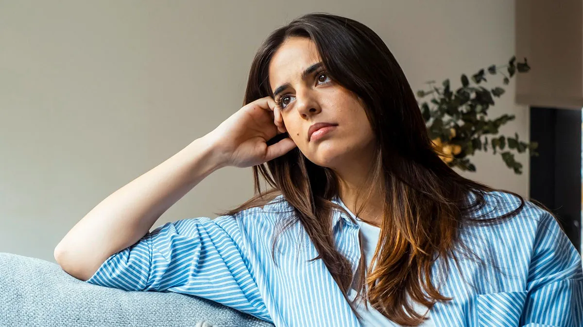 Woman Shocked After Learning Casual Hookup Has A GF, Secretly Contacts GF And Gets A Reality Check