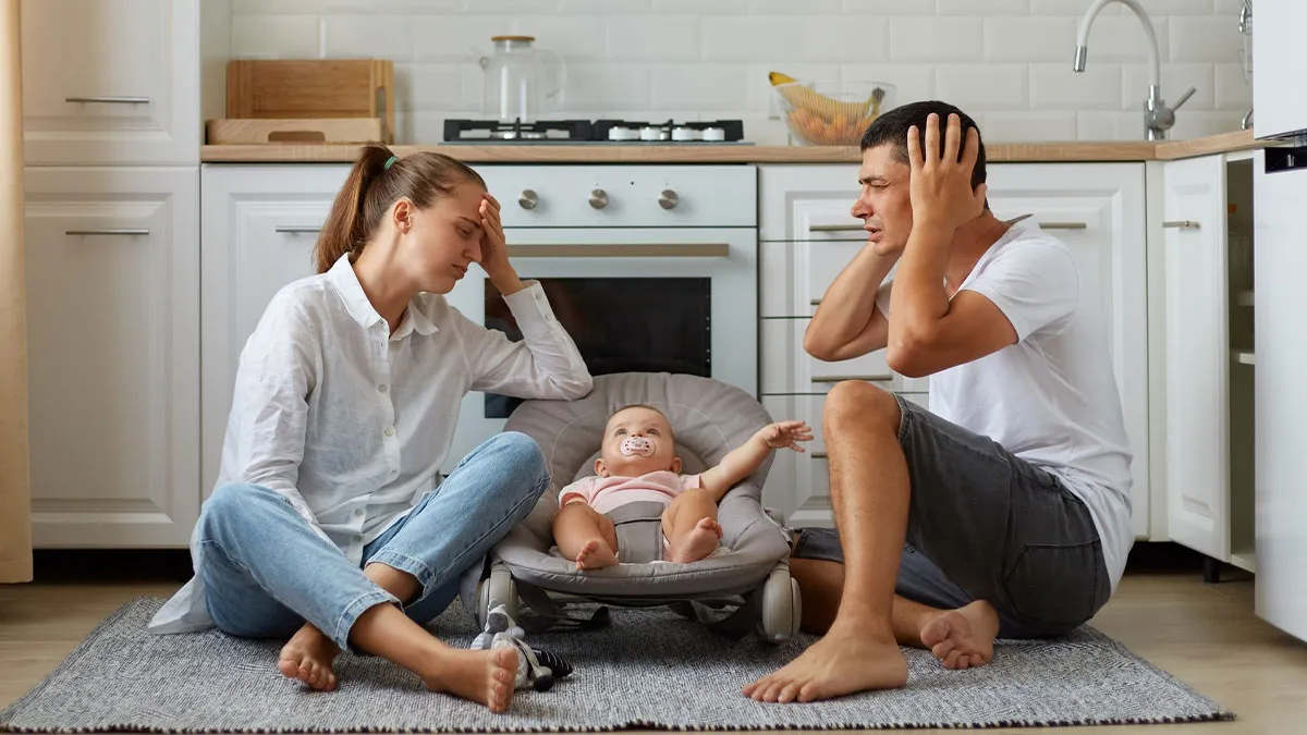 Selfish Dad Forces Teen To Give Up Her Bedroom For His New Baby, She Leaves Home