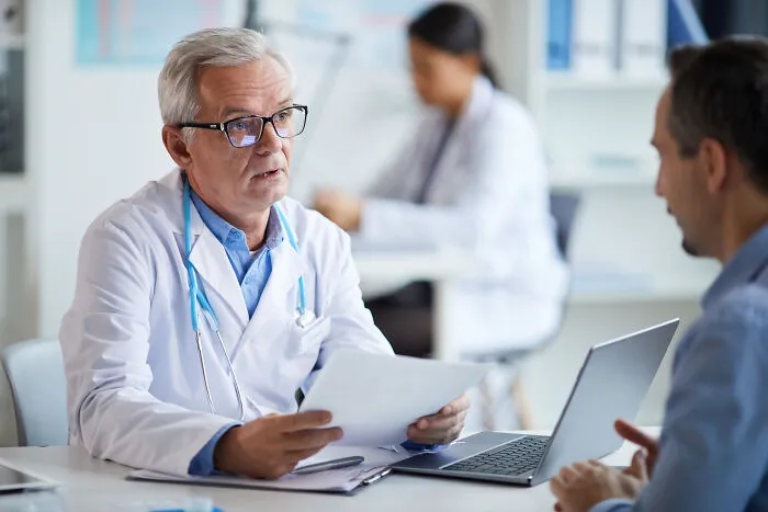 Estos médicos revelan 20 cosas que normalmente no dicen a la cara a sus pacientes