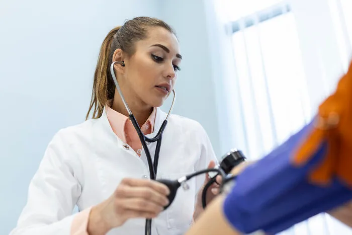 Doctors Reveal 25 Things They Usually Don’t Say To Patients’ Faces