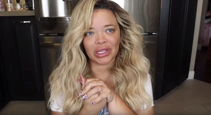 People Share Shady Info On These 65 Celebrities That Might Make You See Red
