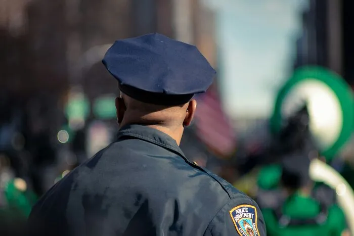 41 Lawyers And Cops Reveal The Dumbest Things People Have Done To Try To Cover Up Their Crimes