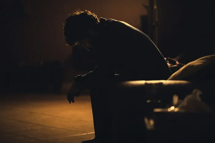 How To Ruin Your Entire Life: 33 Heartbreaking And Sobering Stories Of Wrecked Lives