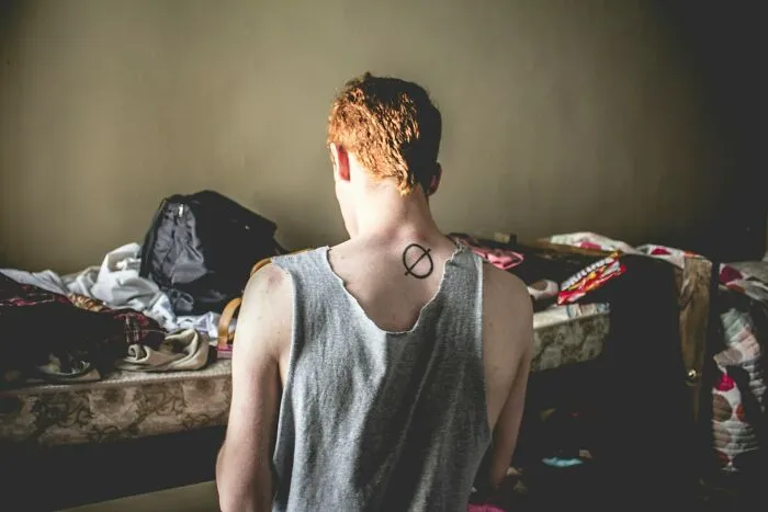 How To Ruin Your Entire Life: 33 Heartbreaking And Sobering Stories Of Wrecked Lives