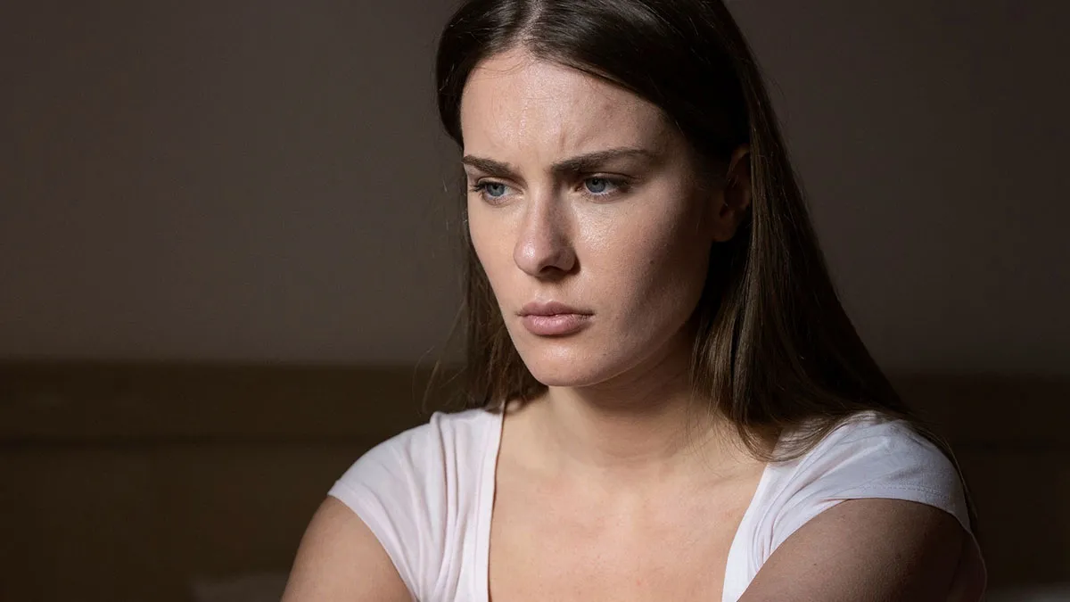 Wife Realizes She’s The Personality Pick, Not The Hot One, Hurt Hubby Brings Up Model-Pretty Ex