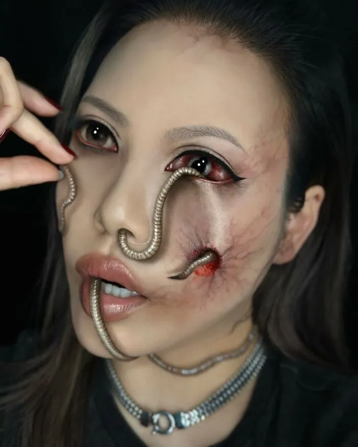 26 Mind-Tricking Makeup Illusions By This Artist That Might Make You Look Twice (New Pics)