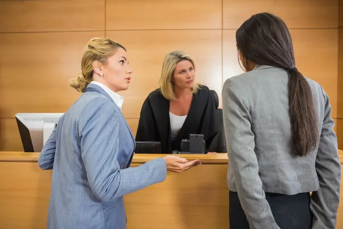 35 Wild Things Said During Jury Deliberations That Left Others Totally Speechless