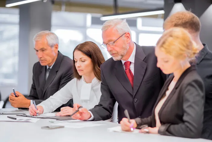 35 Wild Things Said During Jury Deliberations That Left Others Totally Speechless