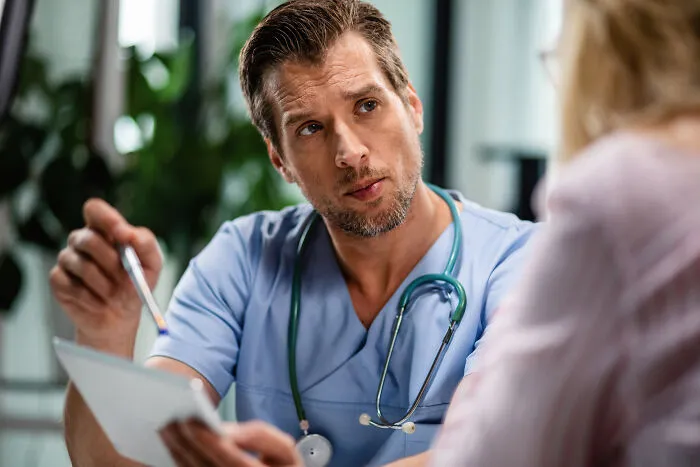 Estos médicos revelan 20 cosas que normalmente no dicen a la cara a sus pacientes