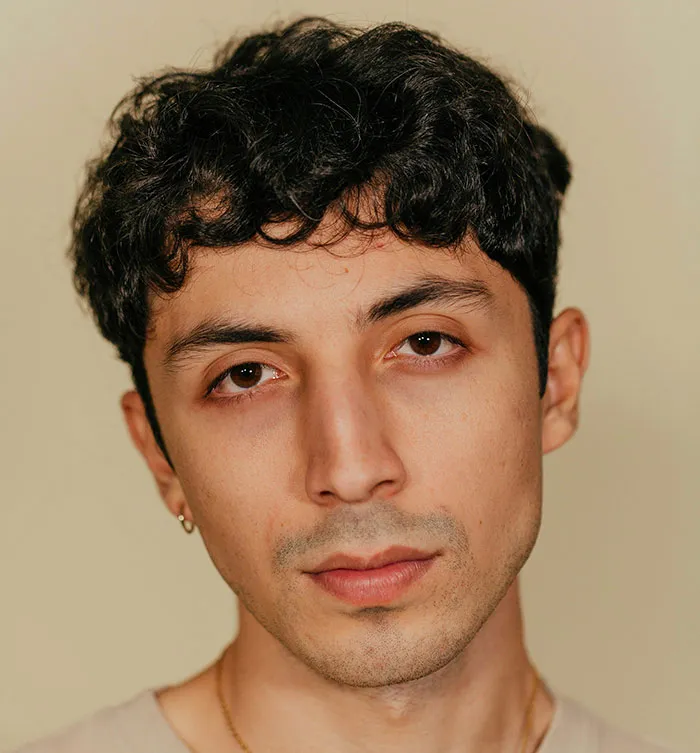 55 Men Who Broke Off From The Red Pill Crowd Get Candid About Their Eye-Opening Moments