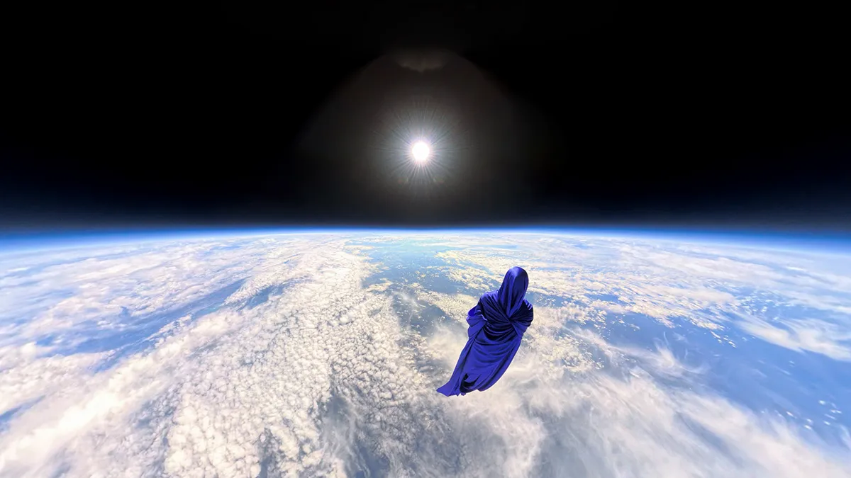 This Unique Scientific Project Explored How Silk Behaves In Near-Space Conditions At 33 Kilometers Of  Altitude