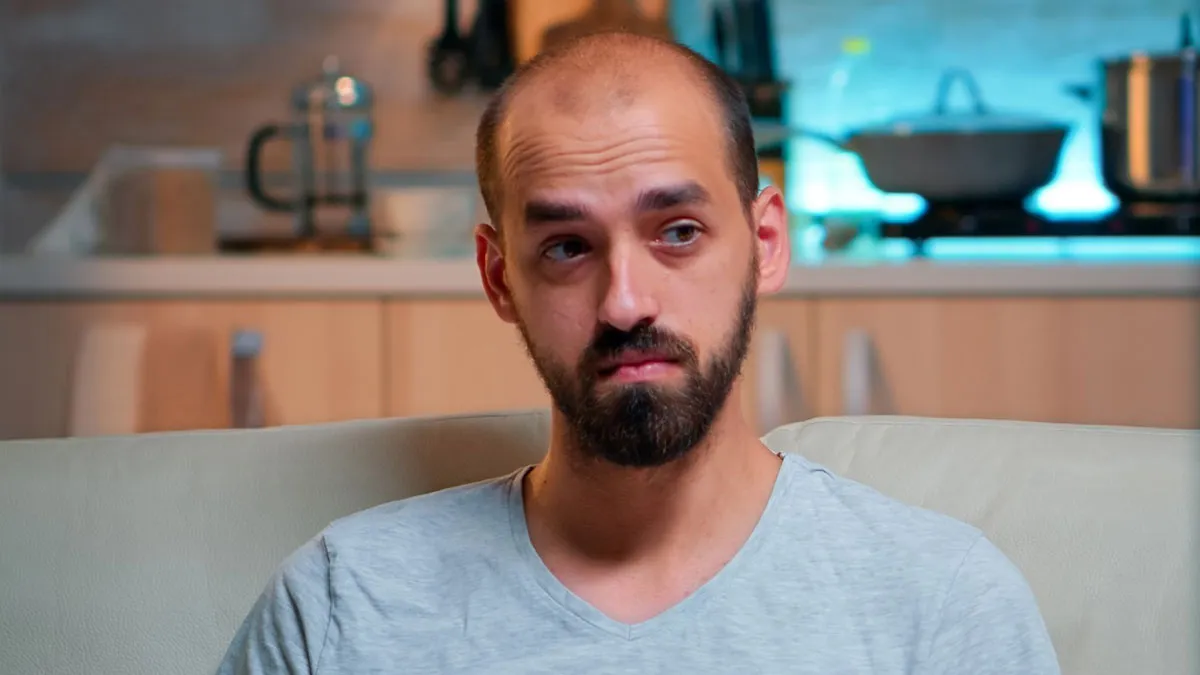 Woman Shows Her True Colors After Her Brother Insults Her Disabled BF, Wants Support Online But Gets Dragged