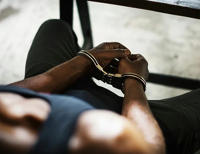 “They Were Arrested”: 63 People Who Have Experienced Living Next To Neighbors From Hell 