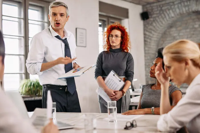 42 Moments When Someone Messed With The Wrong Person Who Actually Owned The Place
