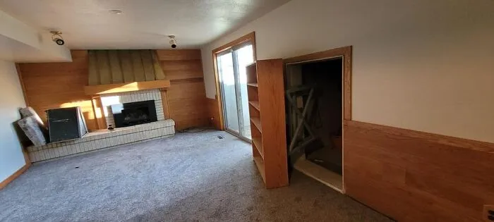 79 People Share The Strange Things Previous Owners Left Behind In Their Homes