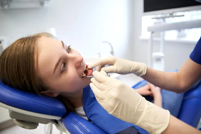 Surgical Staff Reveal 37 Absolutely Unhinged Things Patients Confessed While Under Sedation