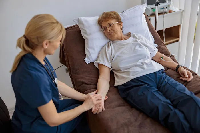 Surgical Staff Reveal 37 Absolutely Unhinged Things Patients Confessed While Under Sedation