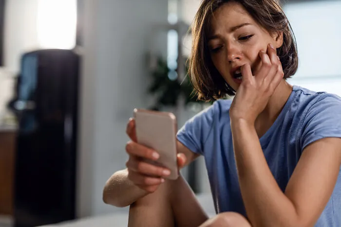 83 People Share The Red Flags That Made Them See A Loved One In A Completely Different Light