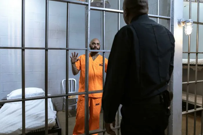 41 Lawyers And Cops Reveal The Dumbest Things People Have Done To Try To Cover Up Their Crimes