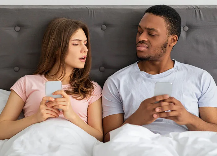 Not To Make You Paranoid, But Here Are 61 Tiny Details That Gave Away A Cheating Partner