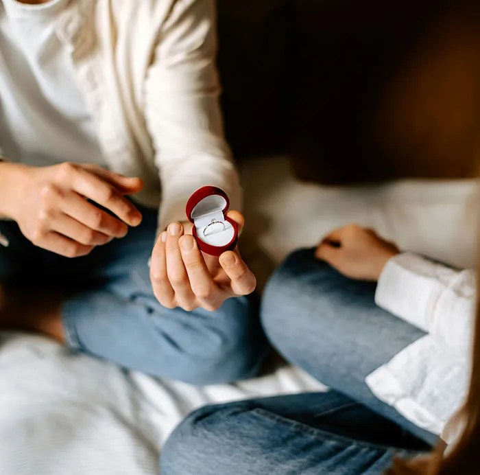 “It Is Not The 1950s”: 79 People Who Turned Down Marriage Proposals Explain Their Reasoning