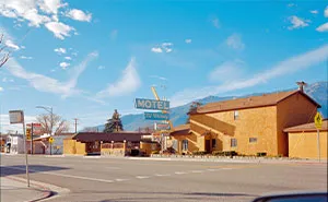 I Documented The American West In 49 Photos Full Of Memory And Nostalgia