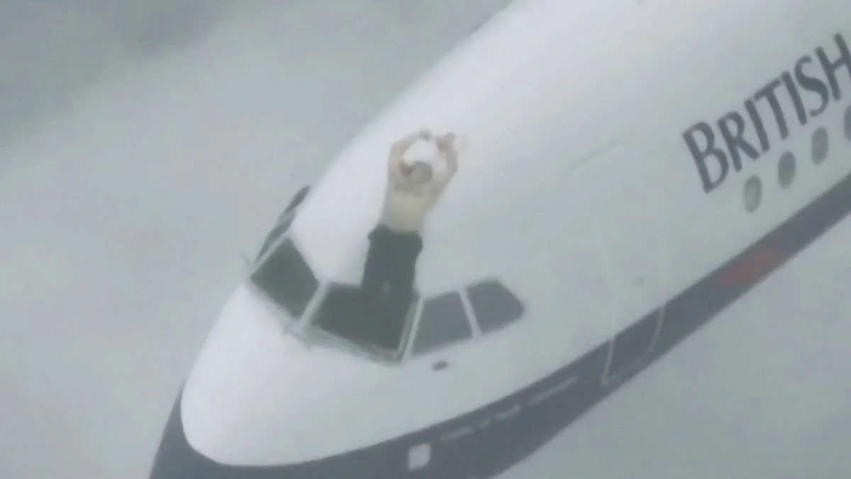 “Should Have Been 100% Fatal”: 49 Times Humans Survived The Most Terrifying Situations