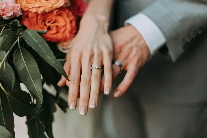 "I’m A Lawyer. He Is Not": 71 Women Give Reasons They Would Never Take Their Husbands' Last Names