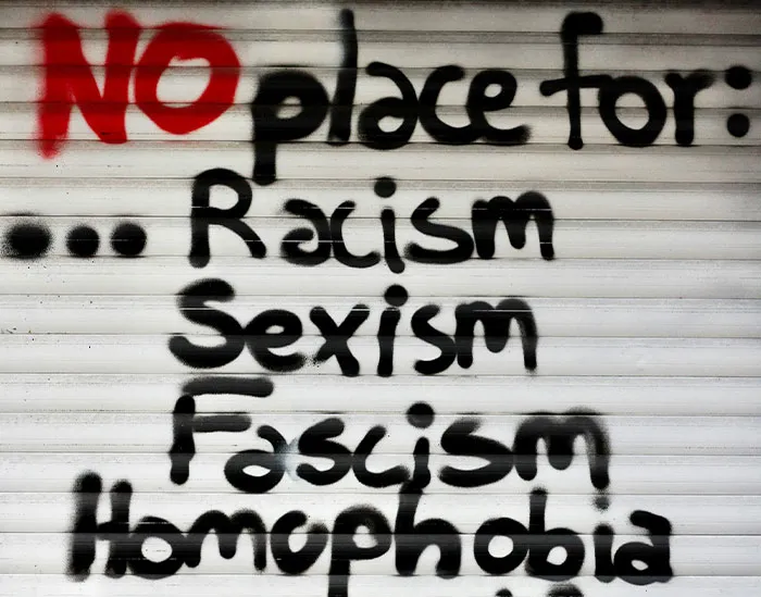 53 Ways People Show They Are Not As Intelligent As They Think Without Even Trying
