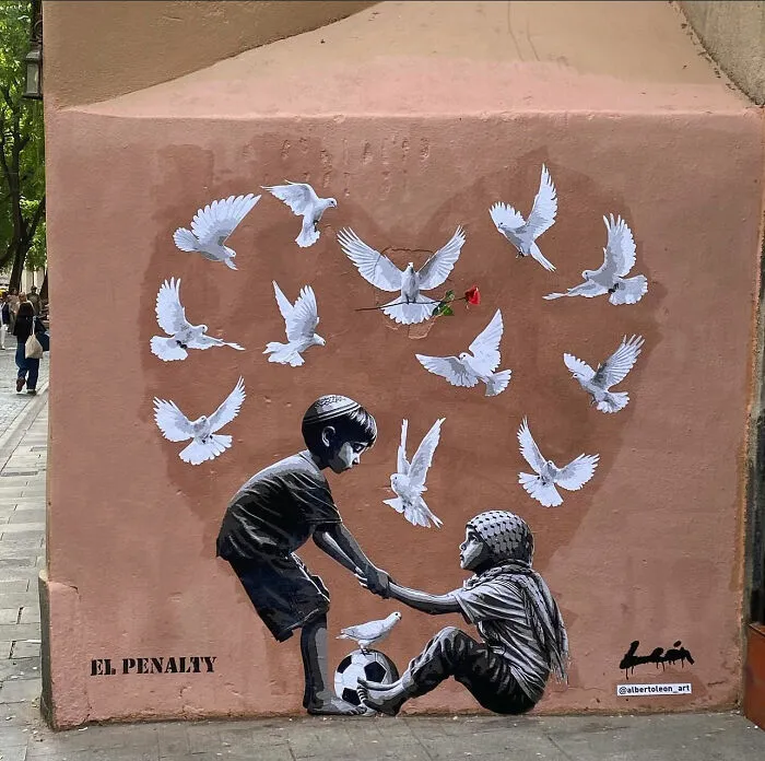 This Page Shared 50 Stunning Street Art Pieces That Bring More Imagination To The Streets