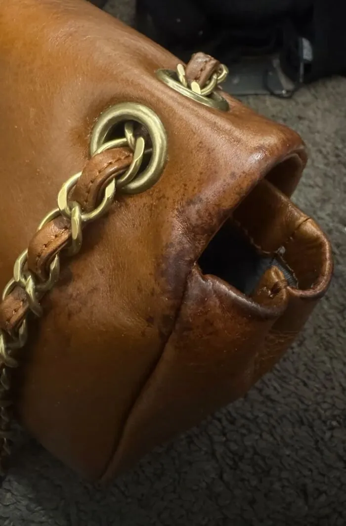 This Page Shared 60 Strange Moments When People Saw Faces In Everyday Things (New Pics)