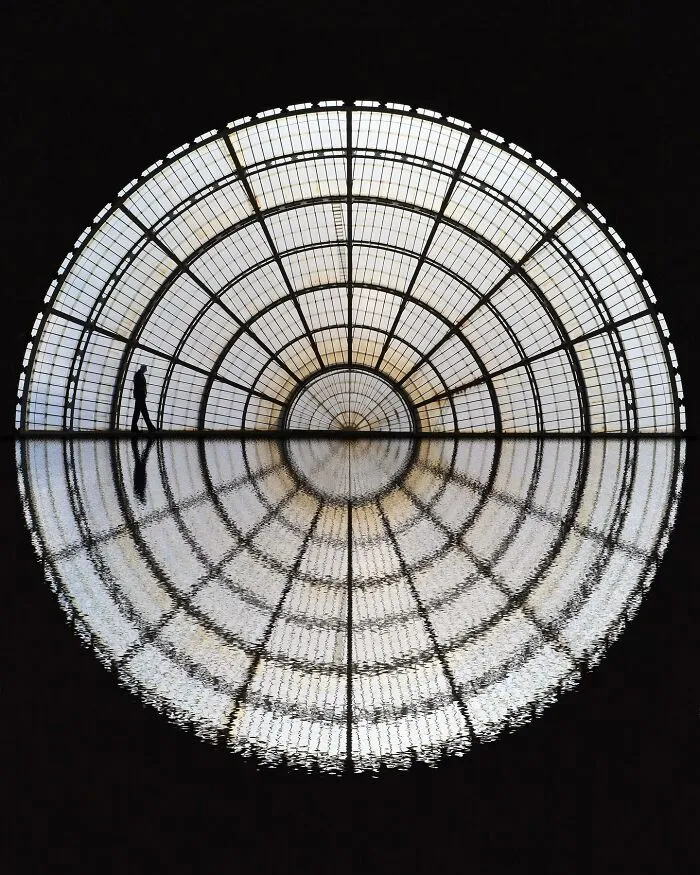 This Photographer Reveals The Power Of Simplicity In 55 Perfectly Composed Scenes