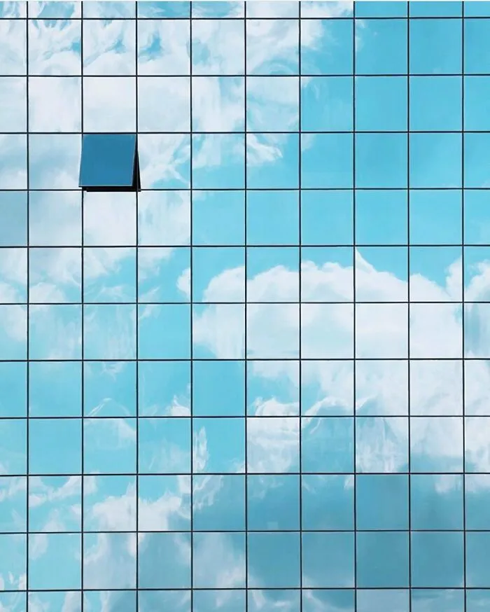 This Photographer Reveals The Power Of Simplicity In 55 Perfectly Composed Scenes