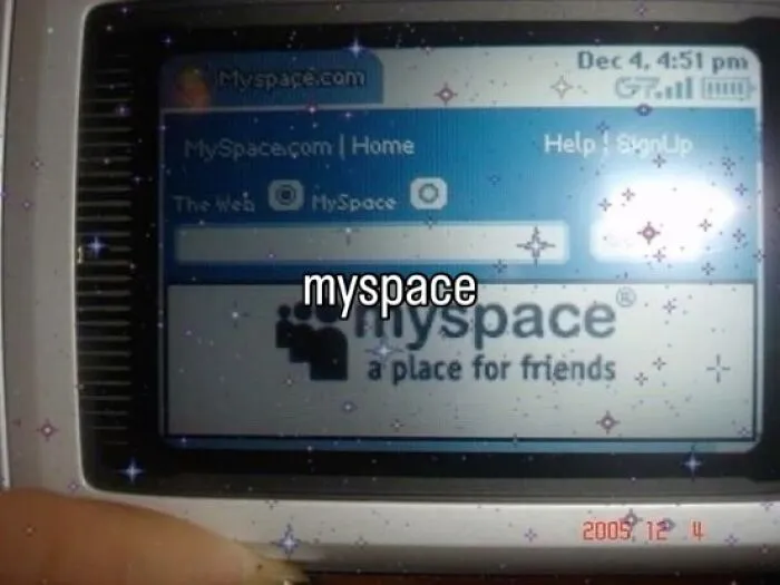 79 Pictures That Instantly Take You Back To Simpler 2000s Days